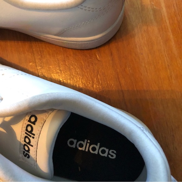 Adidas court shoes - Picture 6 of 7